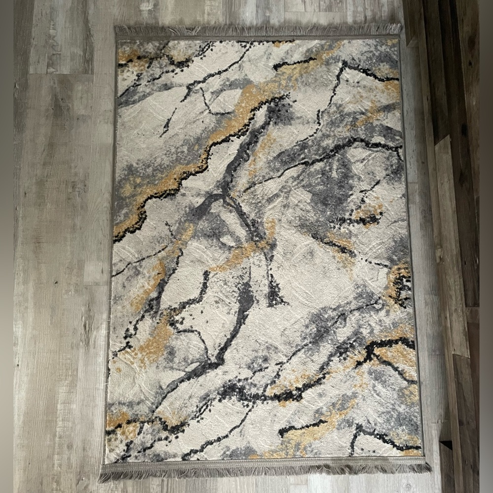 Area Rug for bedroom!